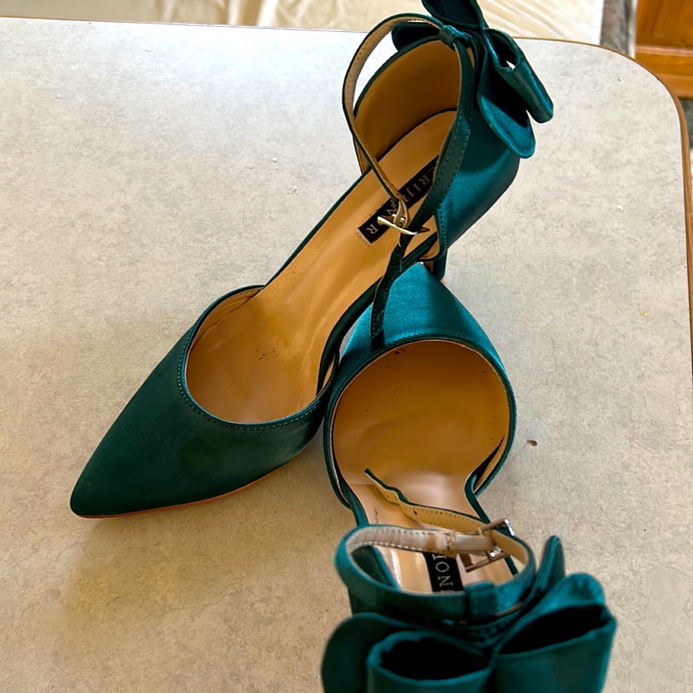 High heels for a elegant and sophisticated look yet timeless